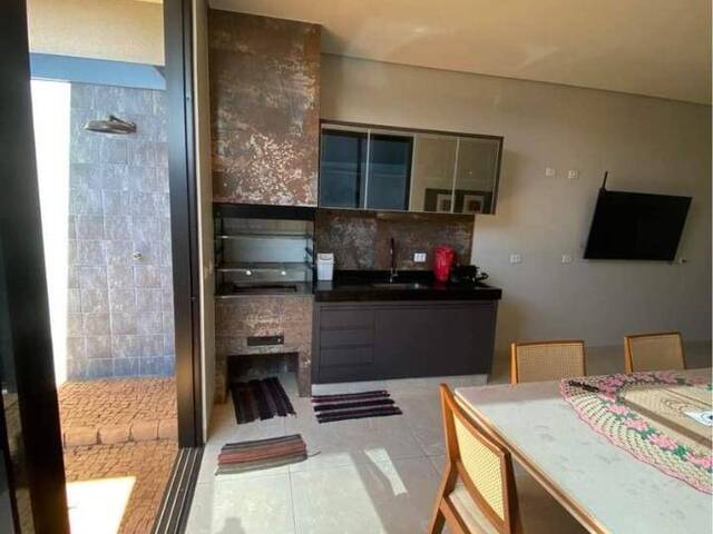 Casa para Venda em Araporã - 5