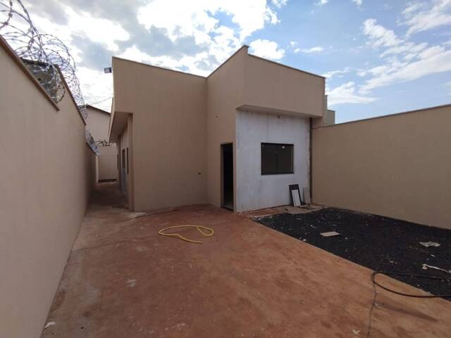 #COD879 - Casa para Venda em Itumbiara - GO