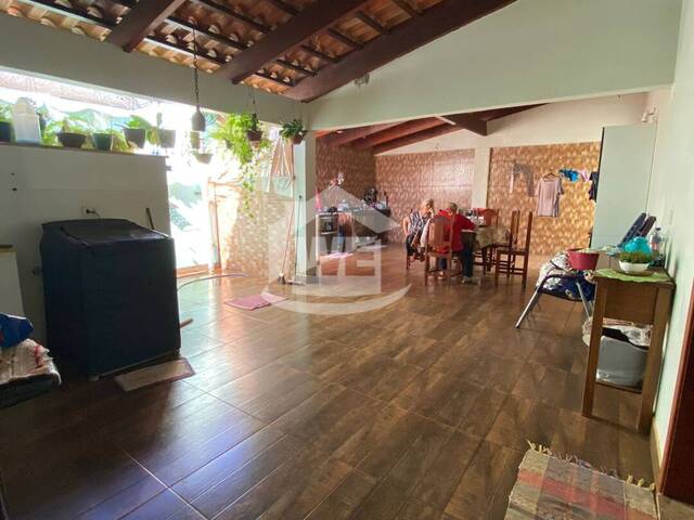 Casa para Venda em Itumbiara - 4