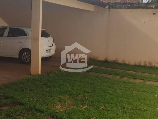 #1004 - Casa para Venda em Itumbiara - GO