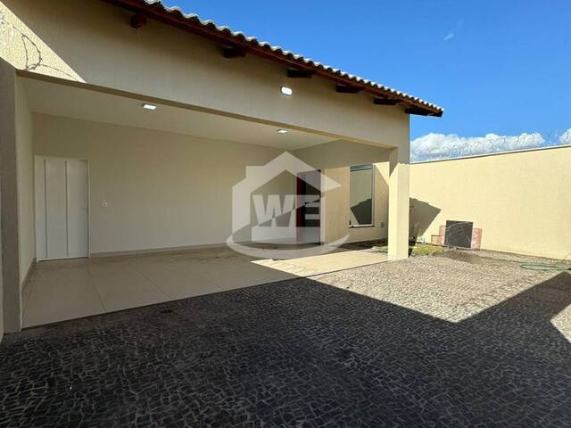 #1006 - Casa para Venda em Itumbiara - GO