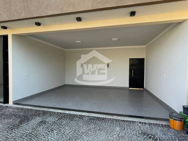 #1019 - Casa para Venda em Itumbiara - GO