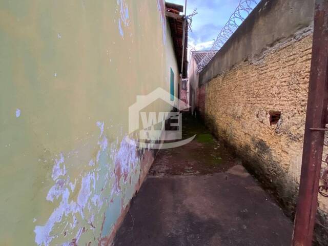 #10106 - Casa para Venda em Itumbiara - GO - 3