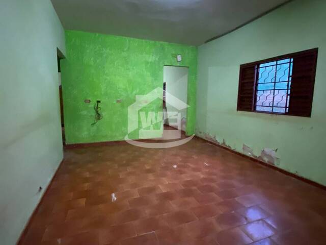 Casa para Venda em Itumbiara - 4