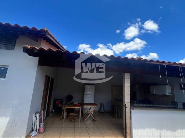 #10114 - Casa para Venda em Itumbiara - GO - 1