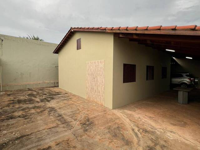 #AL009 - Casa para Venda em Itumbiara - GO - 2