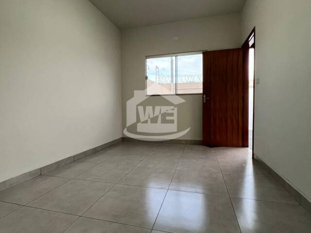 #10117 - Casa para Venda em Itumbiara - GO - 2