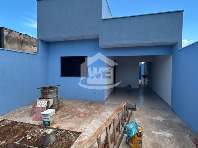 #10139 - Casa para Venda em Itumbiara - GO - 2