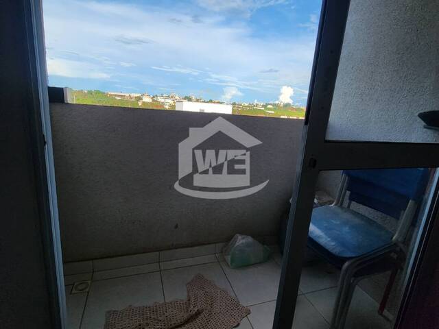 #10140 - Apartamento para Venda em Itumbiara - GO - 2
