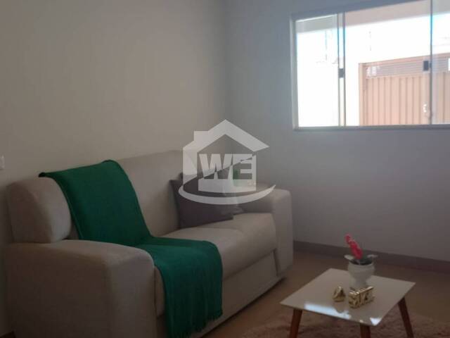#10160 - Casa para Venda em Itumbiara - GO - 2