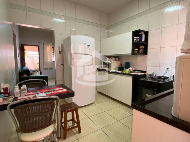 #10167 - Casa para Venda em Itumbiara - GO - 3