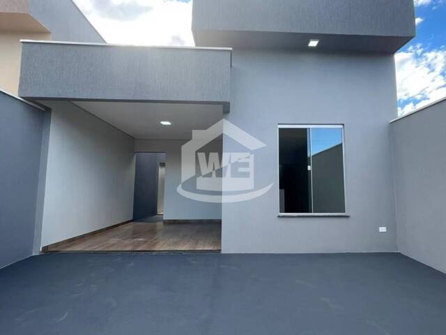 #10193 - Casa para Venda em Itumbiara - GO - 1