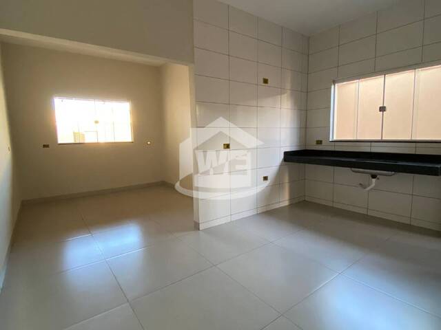 #10201 - Casa para Venda em Itumbiara - GO - 3
