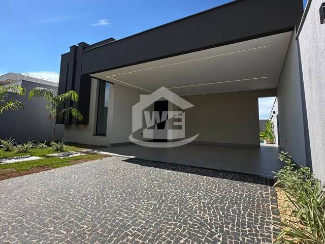 #10207 - Casa para Venda em Itumbiara - GO - 2
