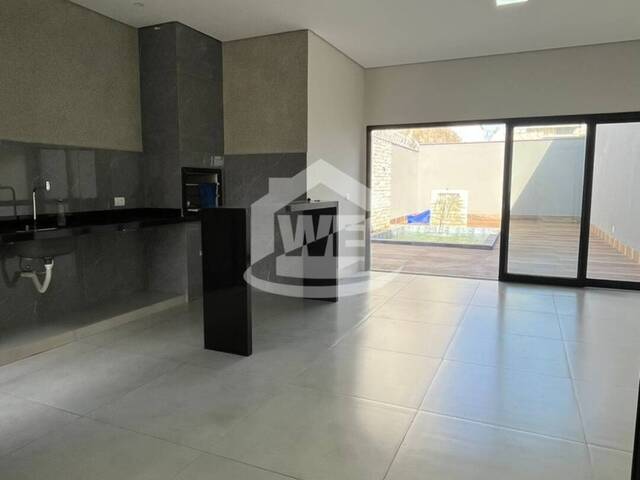 #10208 - Casa para Venda em Itumbiara - GO - 3