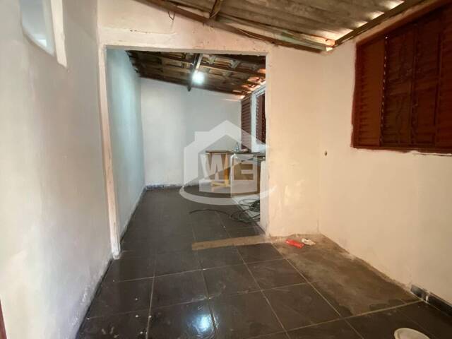#10223 - Casa para Venda em Itumbiara - GO - 2