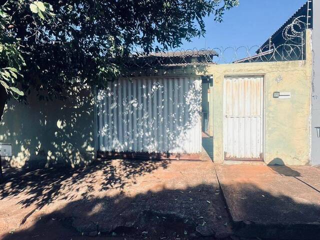 #COD10232 - Casa para Venda em Itumbiara - GO - 3