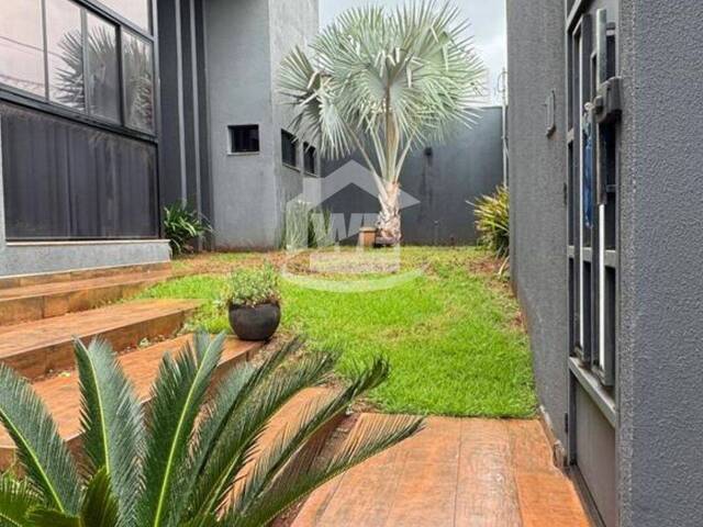 #COD10254 - Casa para Venda em Itumbiara - GO - 2
