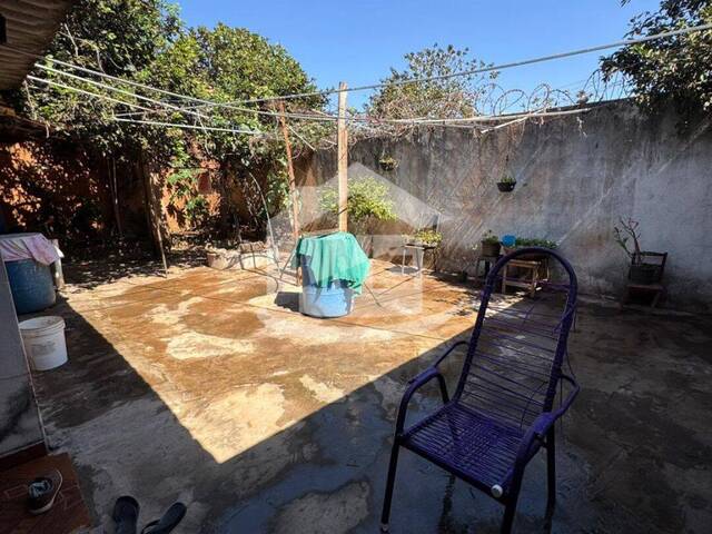 #COD10265 - Casa para Venda em Itumbiara - GO - 3