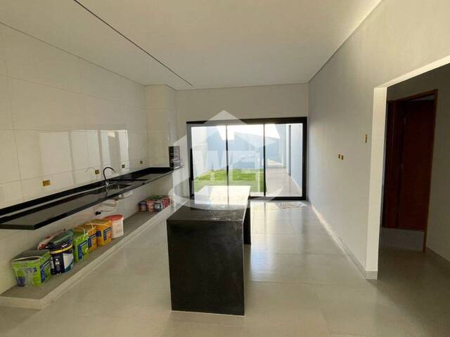 Casa para Venda em Itumbiara - 4