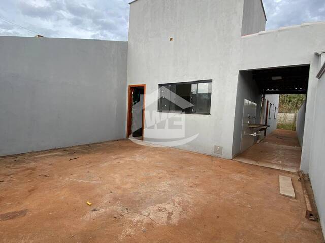 #10149 - Casa para Venda em Itumbiara - GO