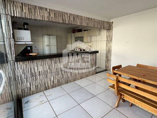 Casa para Venda em Itumbiara - 4