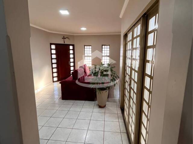 #COD10342 - Casa para Venda em Itumbiara - GO