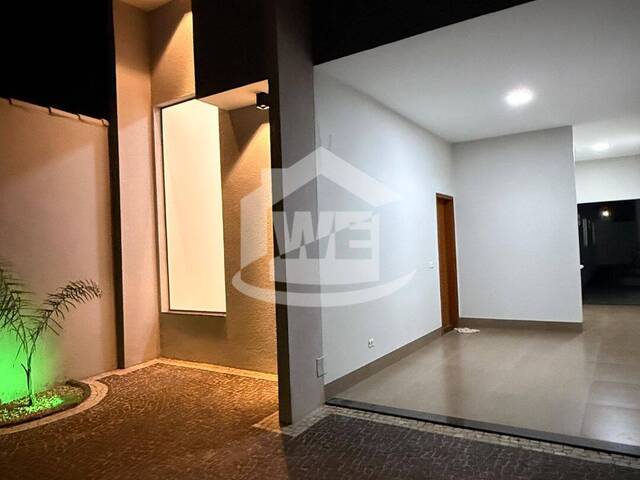 #COD10345 - Casa para Venda em Itumbiara - GO