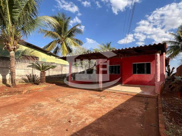 #cod10281 - Casa para Venda em Araporã - MG - 2