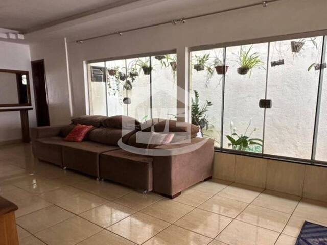 Casa para Venda em Itumbiara - 5