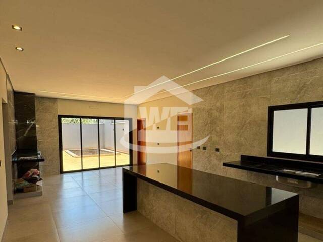 #COD10391 - Casa para Venda em Itumbiara - GO - 2