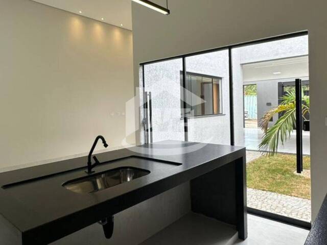 Casa para Venda em Itumbiara - 5