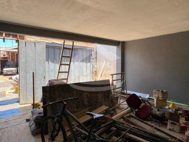 #10438 - Casa para Venda em Itumbiara - GO