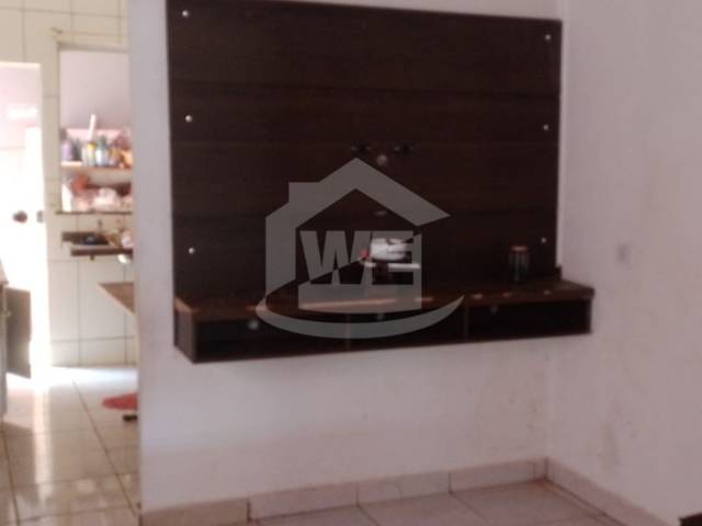 #10444 - Casa para Venda em Itumbiara - GO - 3