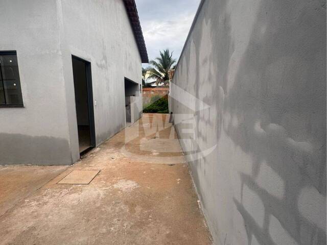 Casa para Venda em Itumbiara - 3