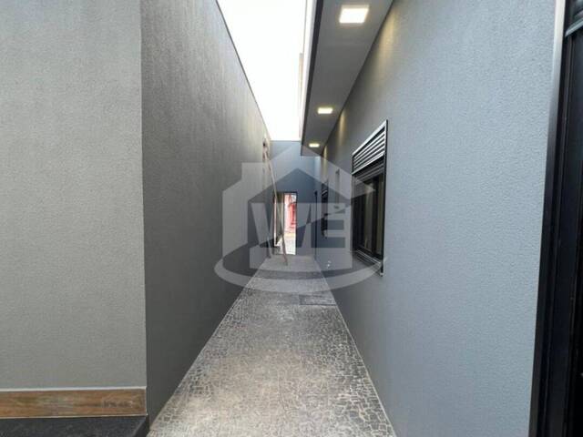 #10438 - Casa para Venda em Itumbiara - GO - 3