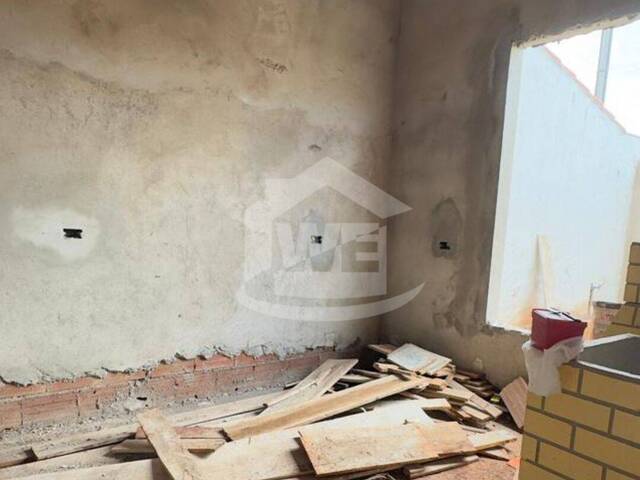 #10470 - Casa para Venda em Itumbiara - GO