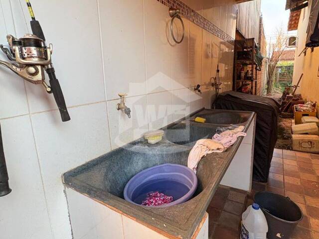 Casa para Venda em Araporã - 4