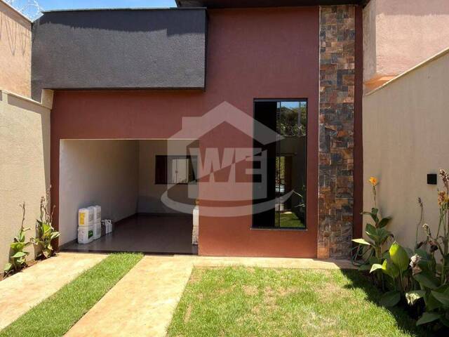 #10493 - Casa para Venda em Itumbiara - GO