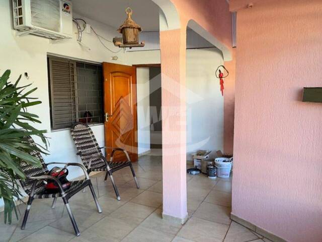 Casa para Venda em Itumbiara - 3