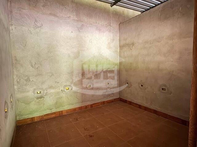 #10522 - Sala para Venda em Araporã - MG - 3