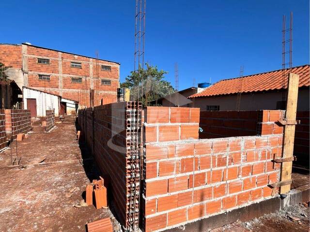 Casa para Venda em Itumbiara - 5