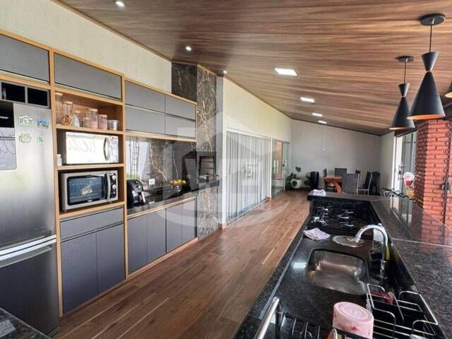 #10535 - Casa para Venda em Itumbiara - GO - 3