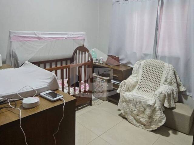 #10537 - Casa para Venda em Itumbiara - GO