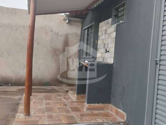 #10547 - Casa para Venda em Itumbiara - GO - 3