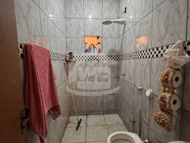 #10548 - Casa para Venda em Itumbiara - GO - 2