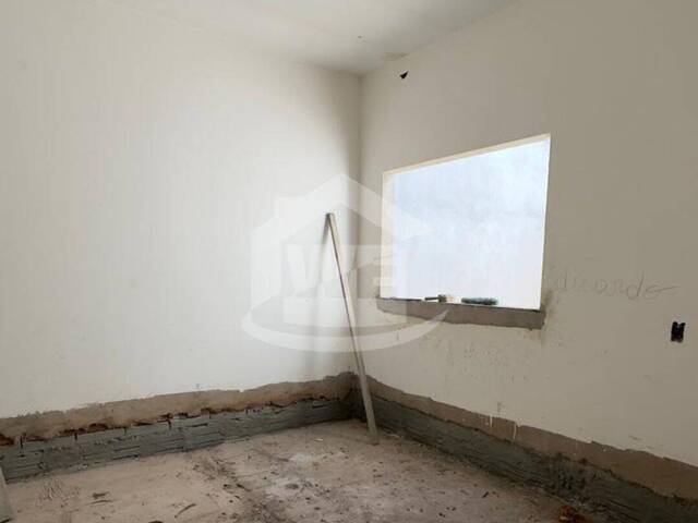 #10551 - Casa para Venda em Itumbiara - GO - 2