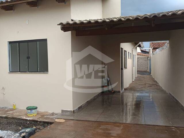 #10554 - Casa para Venda em Itumbiara - GO