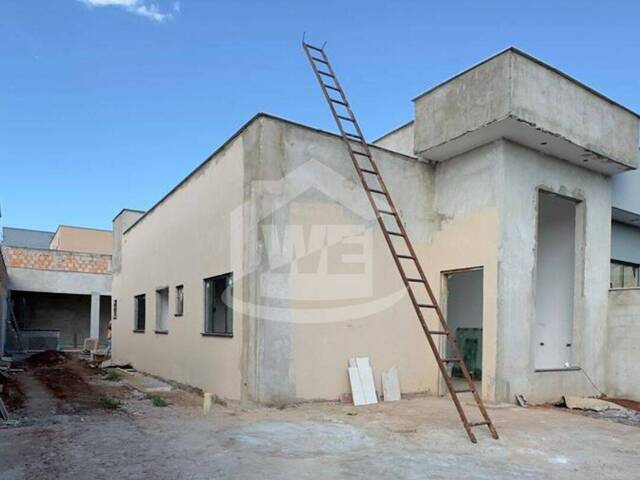 #10554 - Casa para Venda em Itumbiara - GO
