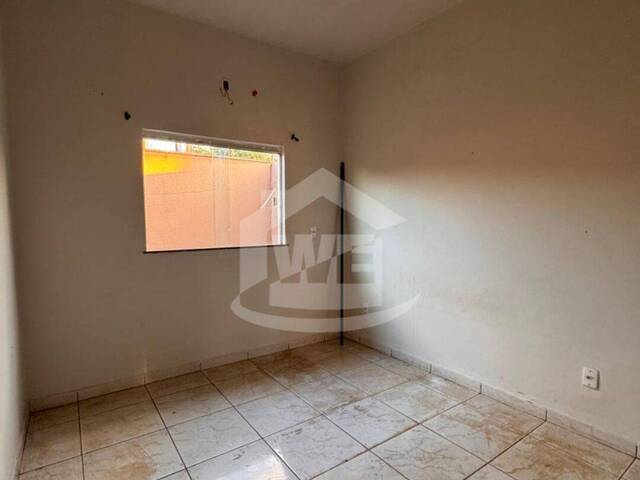 Casa para Venda em Itumbiara - 3